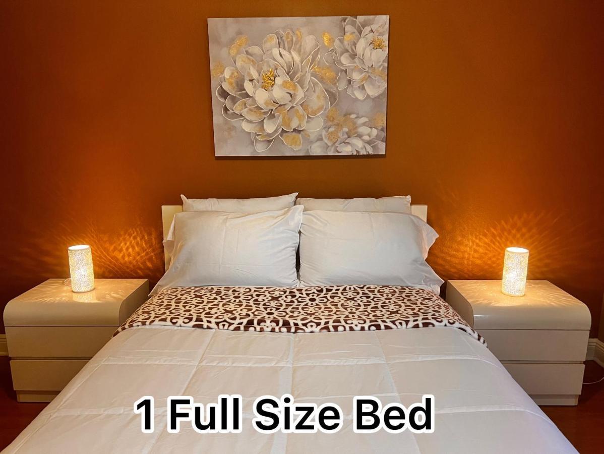 Spotless Guest Room With Shared Bathroom Orlando Kültér fotó